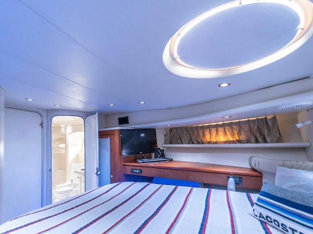 50ft Maxum New